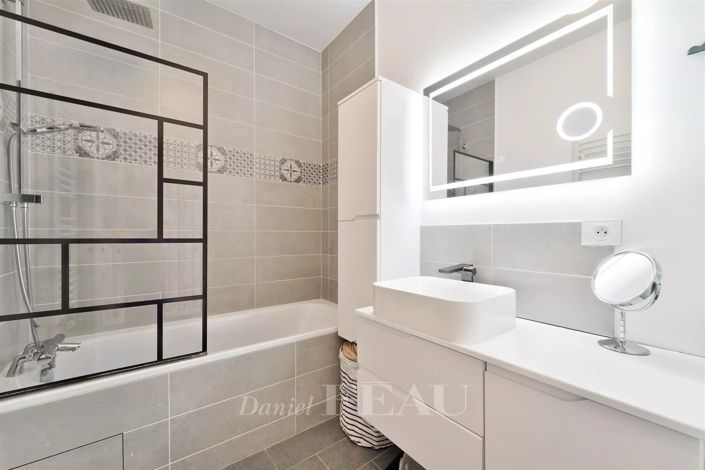 Image No.11-4 Bed Apartment for sale