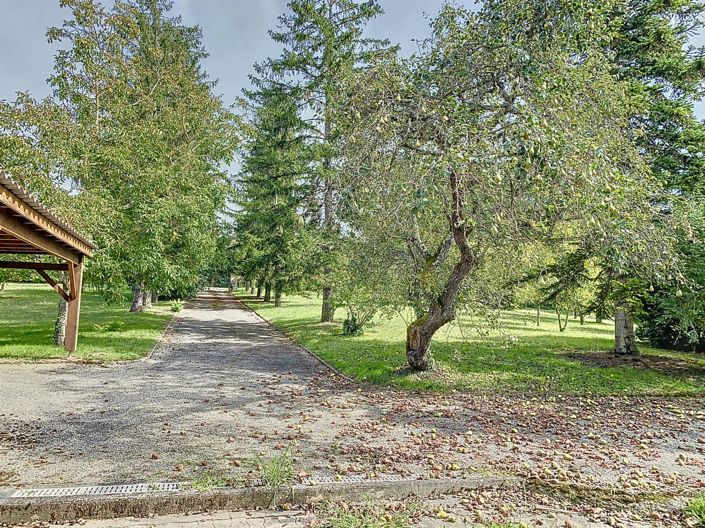 Image No.22-6 Bed House for sale