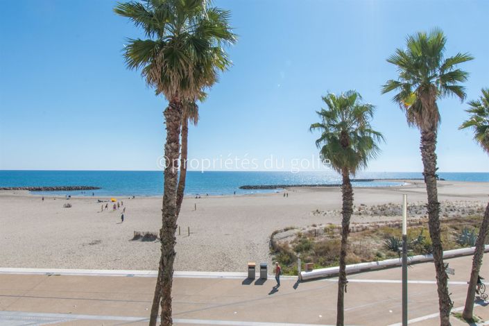 Image No.1-4 Bed Apartment for sale