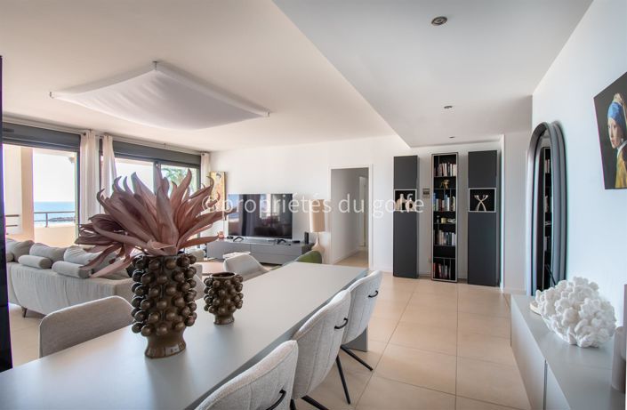 Image No.8-4 Bed Apartment for sale