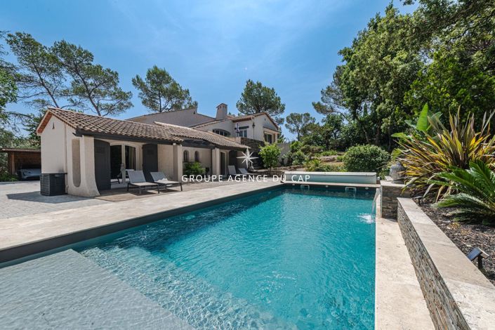 Image No.3-4 Bed House for sale