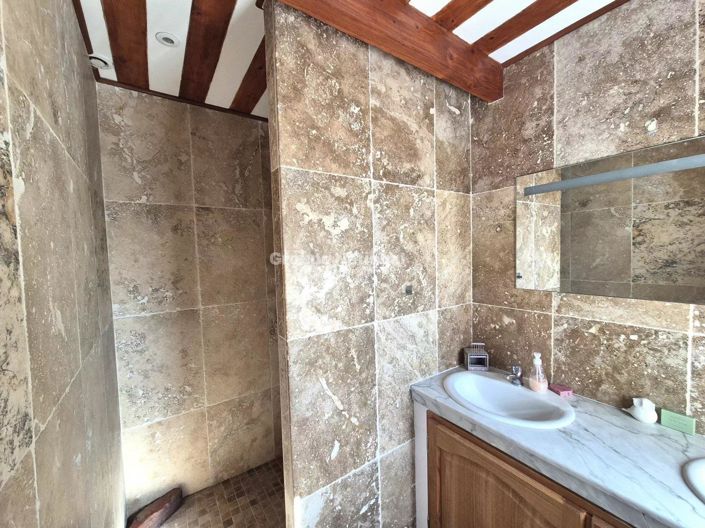 Image No.4-6 Bed House for sale