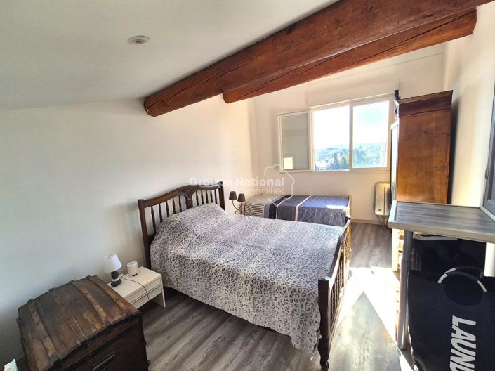 Image No.7-6 Bed House for sale