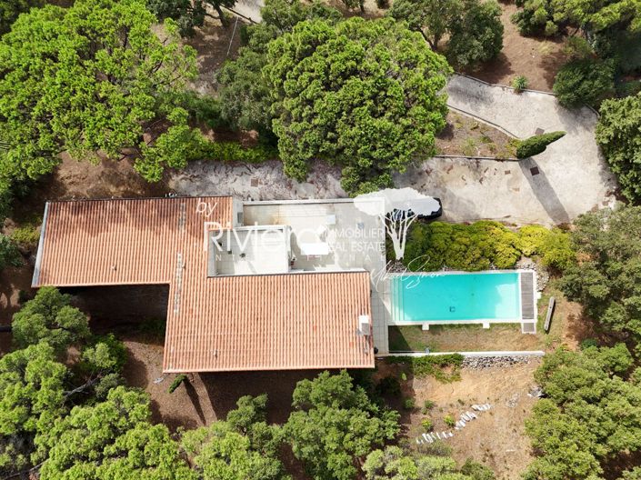 Image No.38-6 Bed House for sale