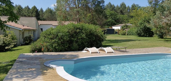 Image No.1-4 Bed House for sale