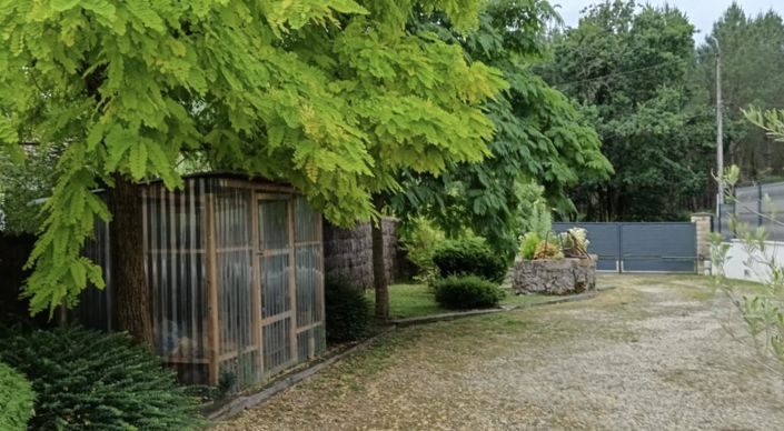 Image No.25-4 Bed House for sale