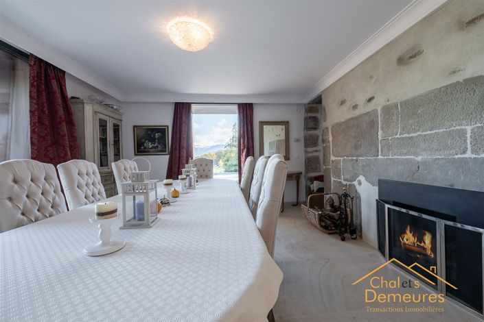 Image No.11-8 Bed House for sale