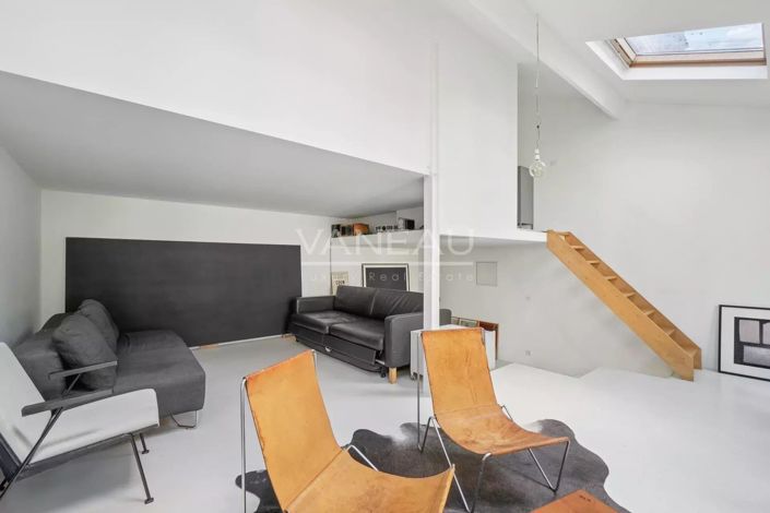 Image No.10-1 Bed House for sale