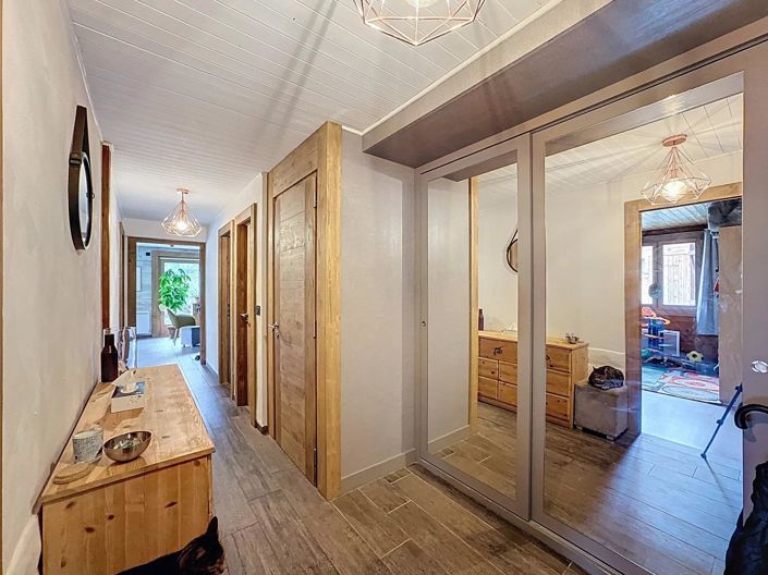 Image No.9-3 Bed Apartment for sale