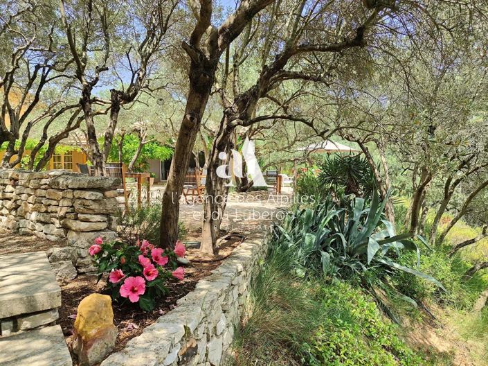 Image No.13-6 Bed House for sale