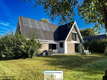 1 - Octeville-sur-Mer, House