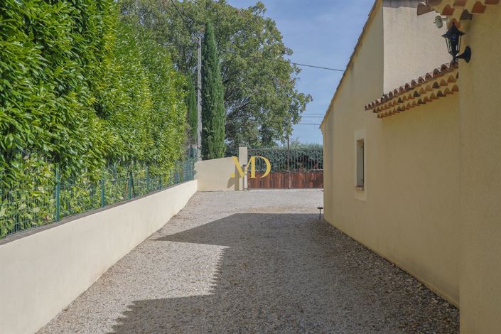 Image No.27-3 Bed House for sale