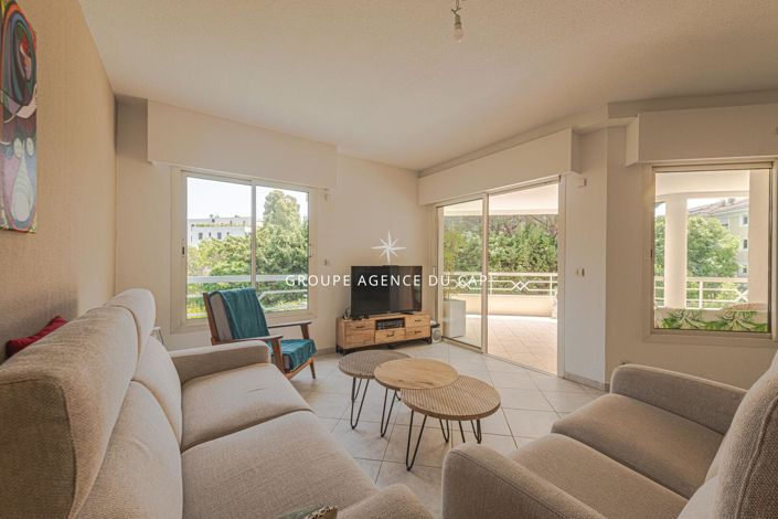 Image No.11-3 Bed Apartment for sale