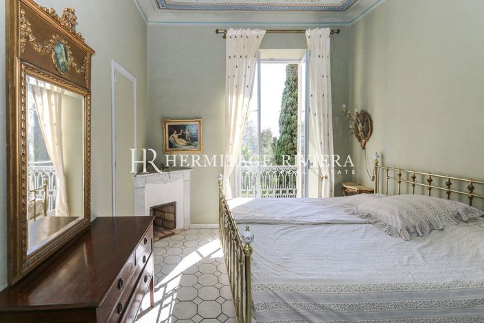 Image No.19-5 Bed House for sale