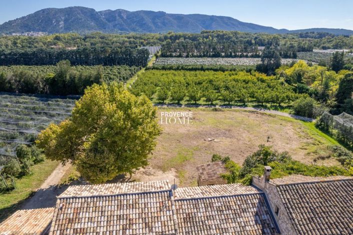 Image No.8-4 Bed House for sale