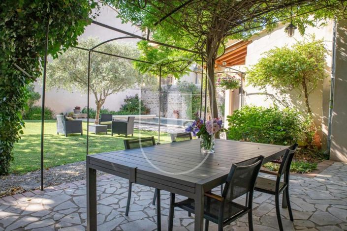 Image No.13-7 Bed House for sale