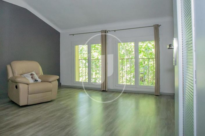 Image No.16-7 Bed House for sale