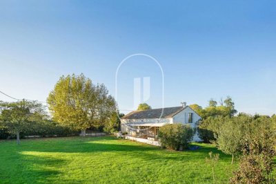 5 Bed House for sale