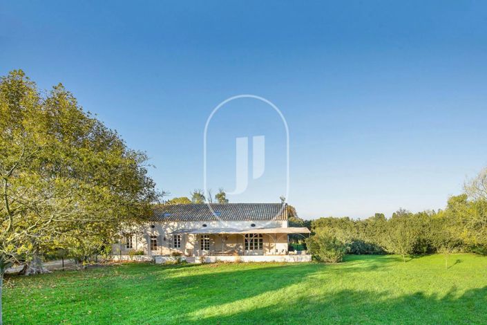 Image No.13-5 Bed House for sale