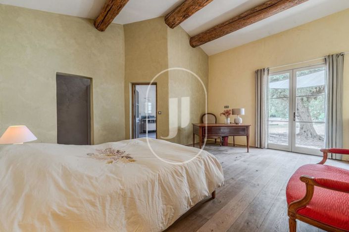 Image No.9-4 Bed House for sale