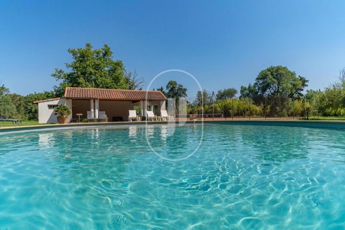 Image No.4-16 Bed House for sale