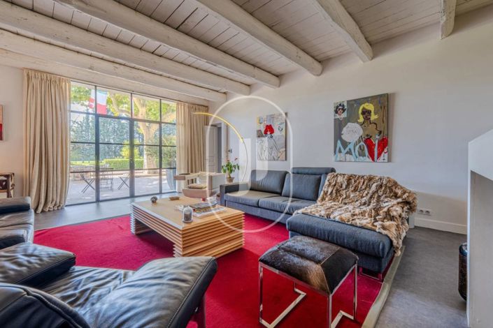 Image No.3-6 Bed House for sale