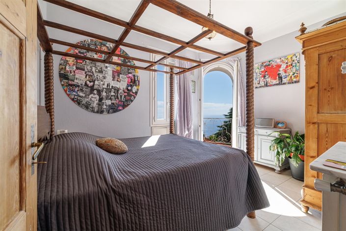 Image No.7-4 Bed House for sale