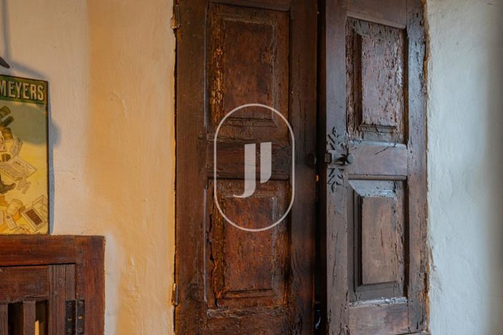 Image No.5-4 Bed House for sale