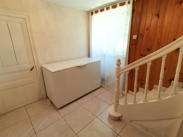 Image No.24-5 Bed House for sale