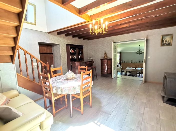 Image No.27-5 Bed House for sale