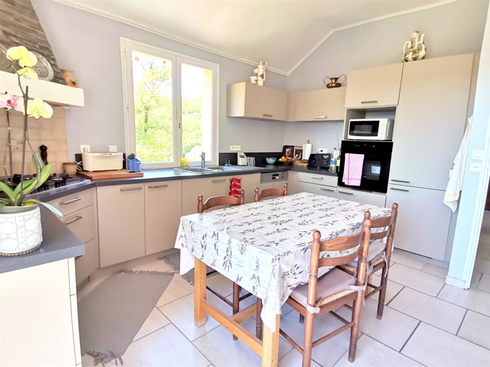 Image No.35-5 Bed House for sale