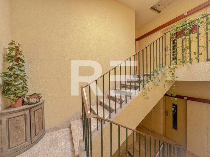 Image No.13-3 Bed Apartment for sale