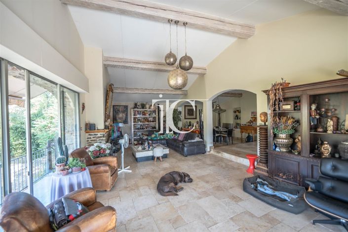 Image No.11-4 Bed House for sale