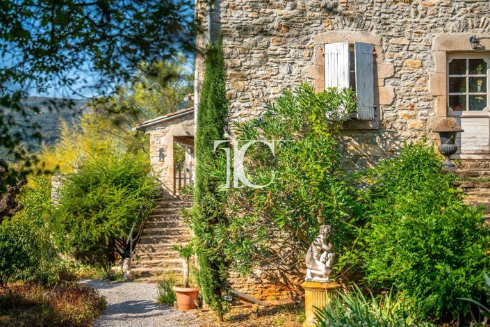 Image No.18-4 Bed House for sale