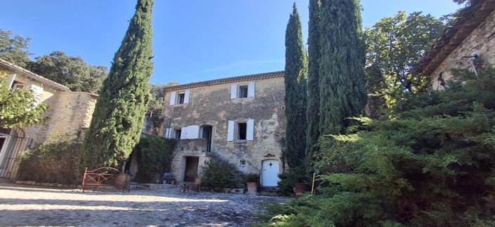 Image No.10-4 Bed House for sale