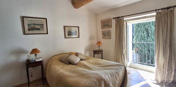 Image No.7-4 Bed House for sale