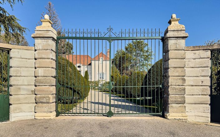 Image No.3-4 Bed House for sale