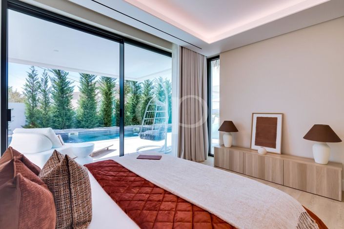 Image No.15-4 Bed House for sale