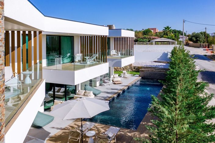 Image No.16-4 Bed House for sale