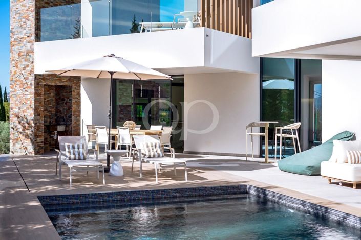 Image No.53-4 Bed House for sale