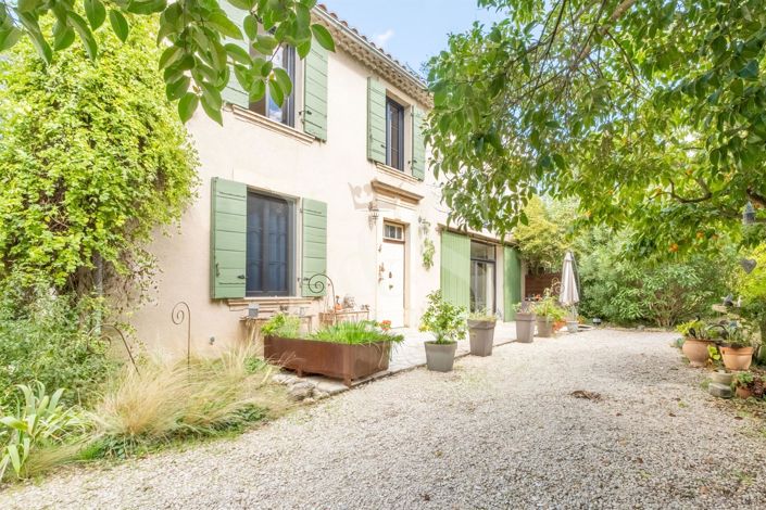 Image No.3-8 Bed House for sale