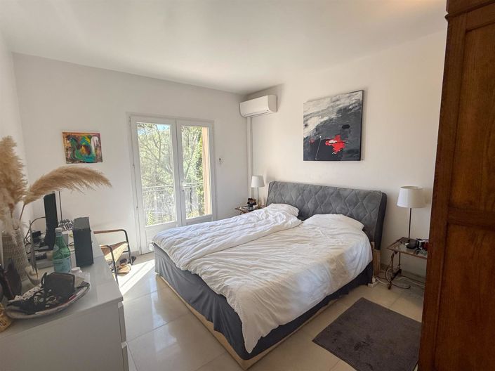 Image No.13-House for sale