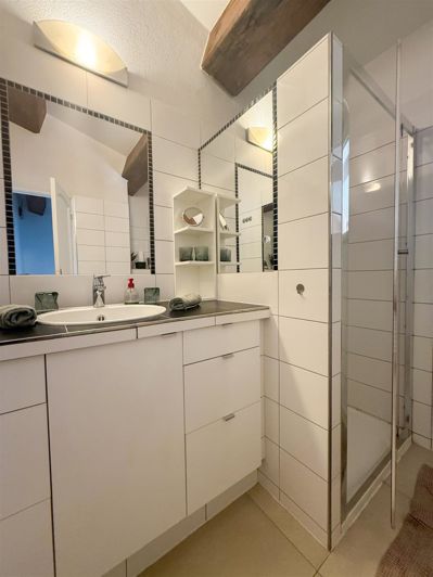 Image No.14-House for sale