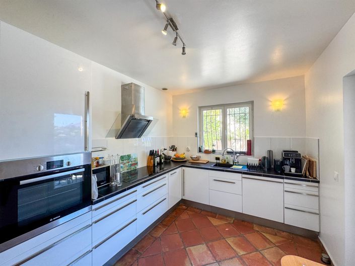 Image No.9-House for sale