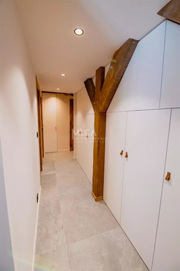 Image No.27-5 Bed House for sale