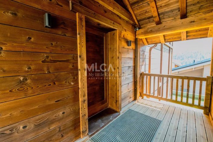 Image No.36-5 Bed House for sale