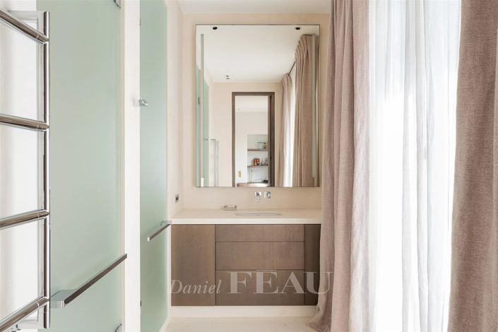 Image No.26-4 Bed Apartment for sale