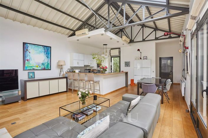 Image No.37-5 Bed House for sale