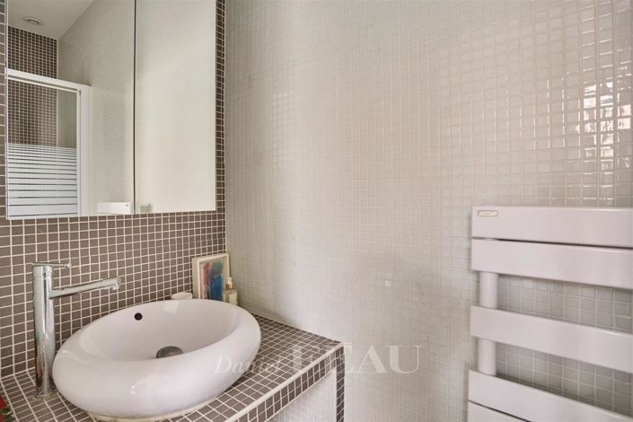 Image No.41-5 Bed House for sale