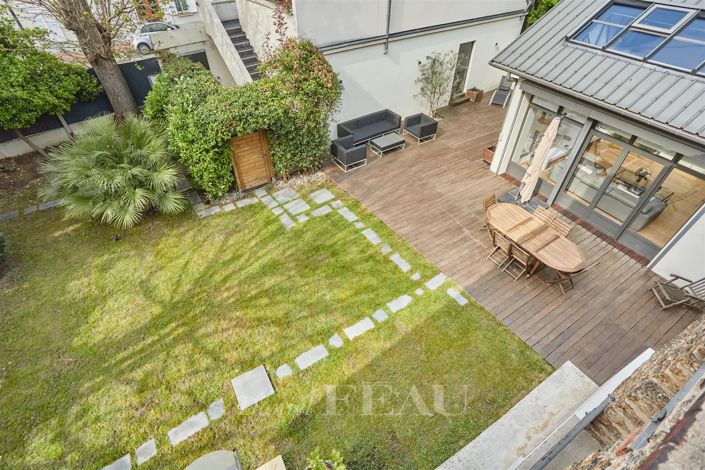 Image No.46-5 Bed House for sale